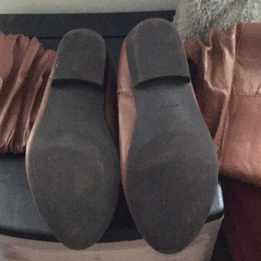 Boots - Picture 3 of 3